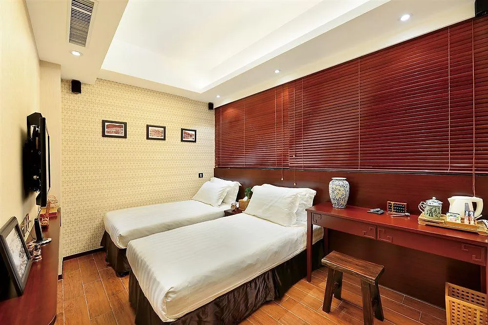 The Shai Red - Formerly Mingle In The Shai Hongkong Kína