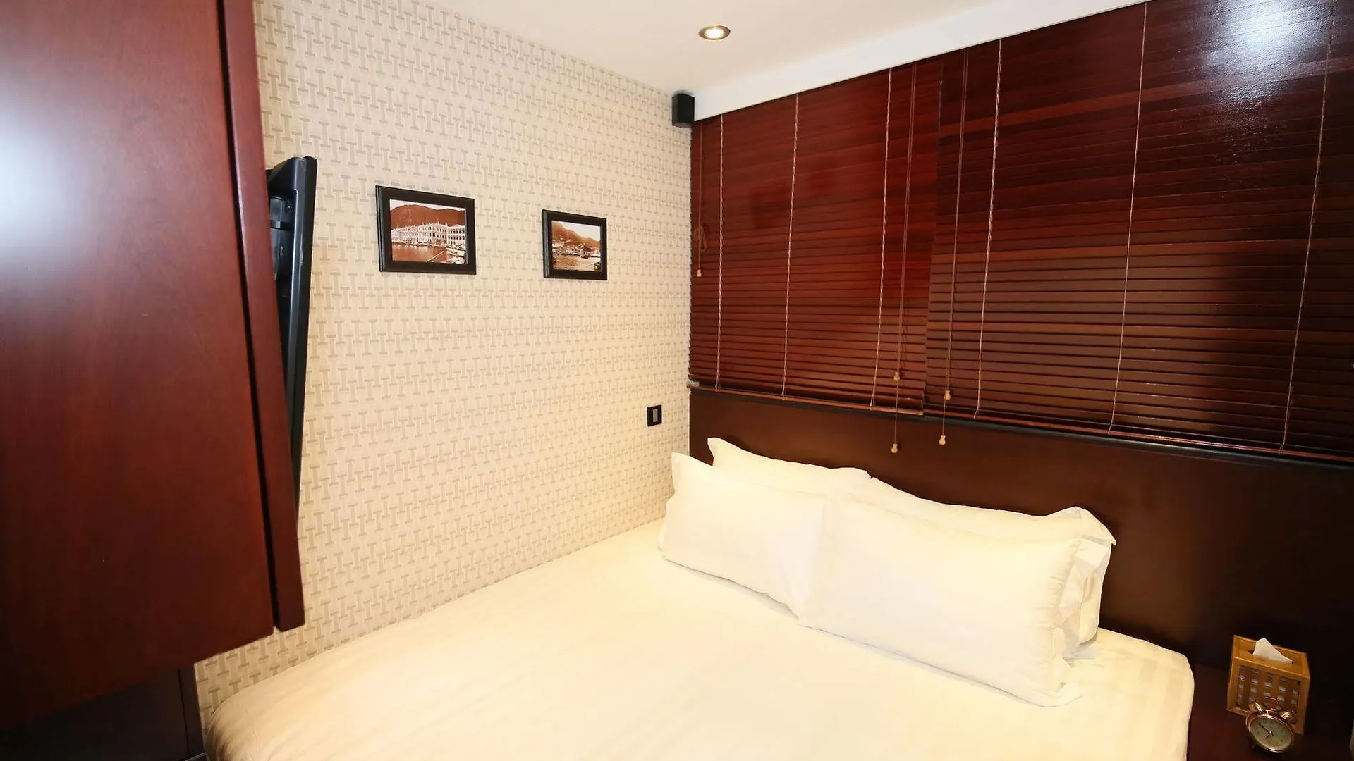 The Shai Red - Formerly Mingle In The Shai Hongkong