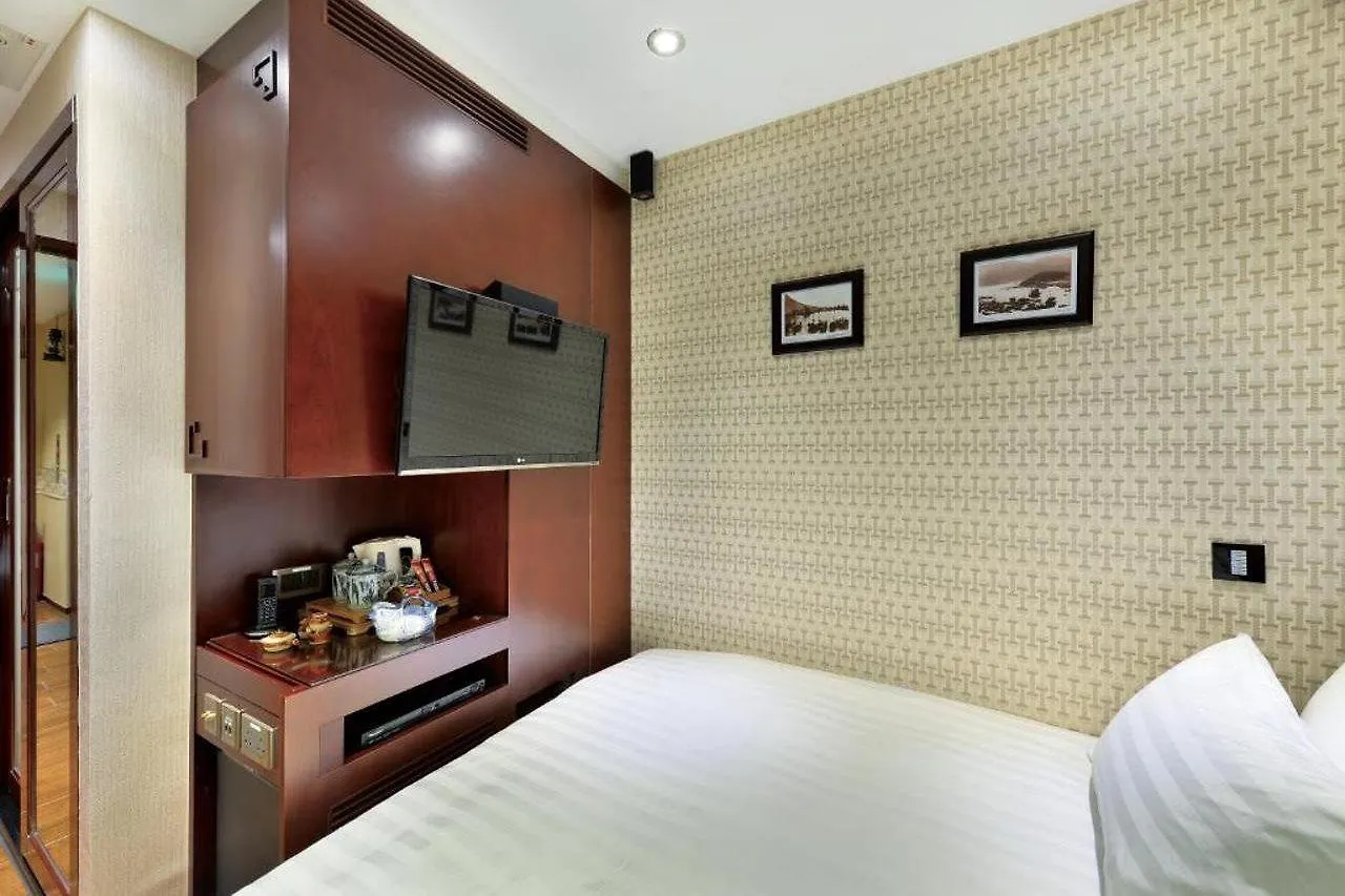 The Shai Red - Formerly Mingle In The Shai Hong Kong