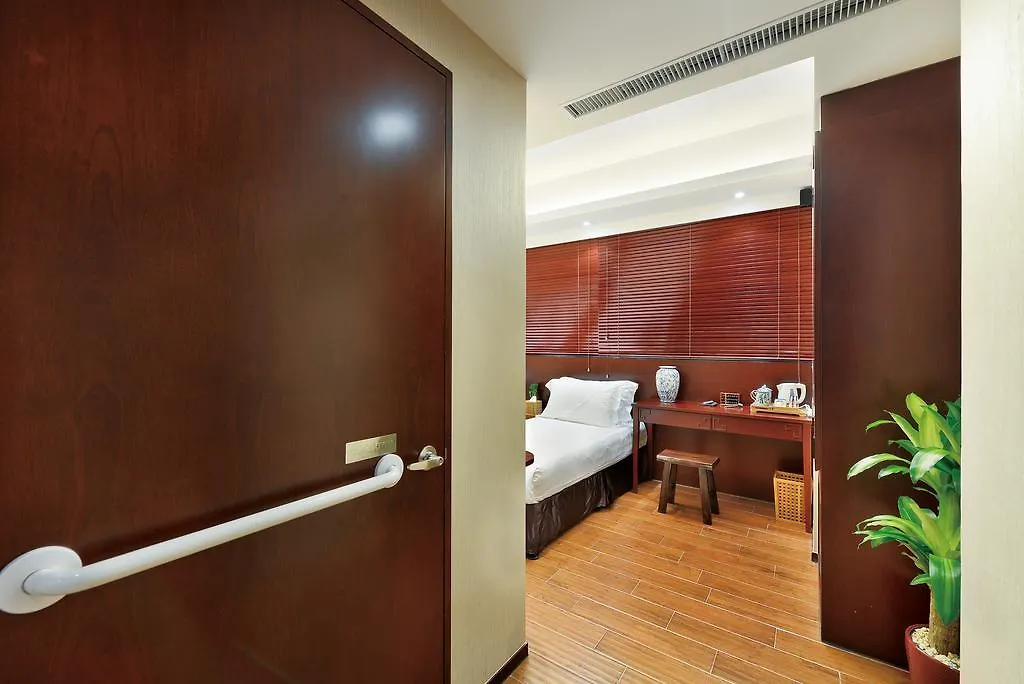 Hotel The Shai Red - Formerly Mingle In The Shai Hong Kong